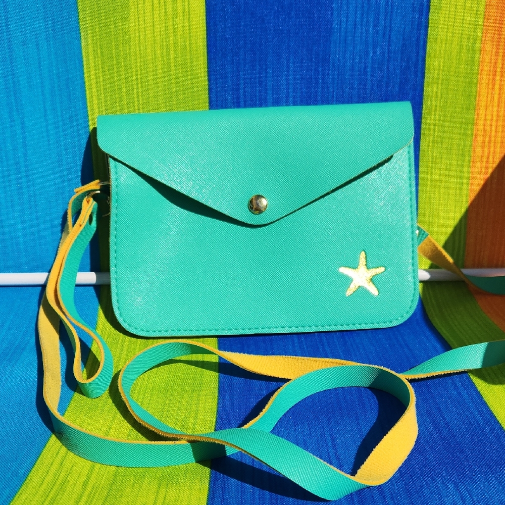 ✨️Turquoise Star Detail Crossbody Bag